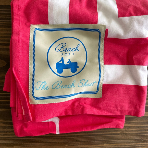 Beach Road Beach Sheet One Size Pink Flamingo Print - Picture 2 of 4